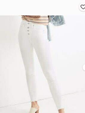 Madewell 9” Mid Rise Button-Fly Ankle Jeans size 27 cream inseam 25”